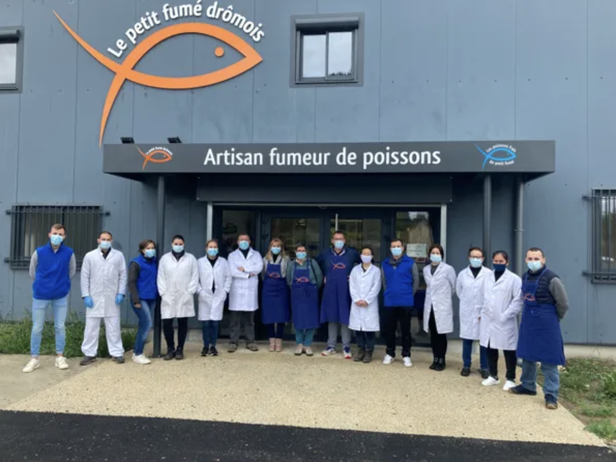 LE PETIT FUMÉ DROMOIS LE PETIT FUMÉ DROMOIS